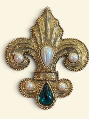 1928 Jewelry Fleur de Lis Brooch Pearl Emerald Green Medieval Statement Pin